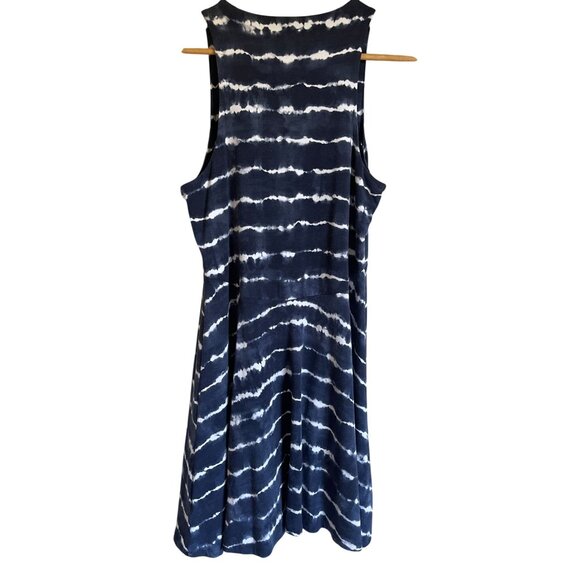 Athleta Santorini Thera Size Medium Blue White Tie Dye Ikat Sleeveless Swing Str - Picture 3 of 8